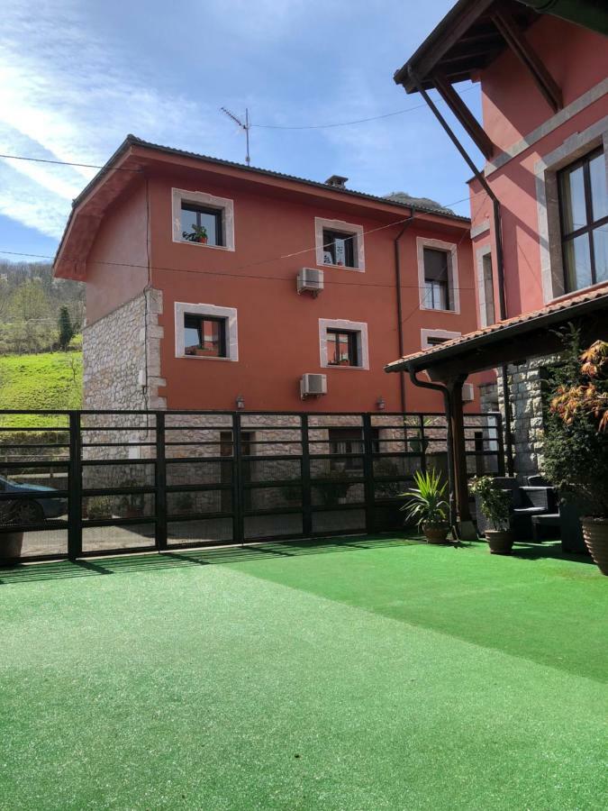 Apartamento El Estanque - Ha Pena Santa Benia de Onís Exterior foto